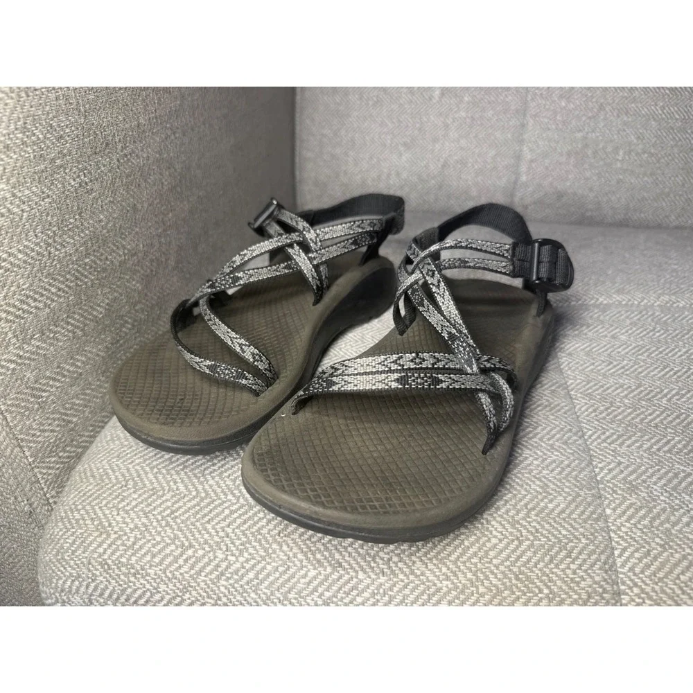 Chaco Z Cloud 2 Sandals Womens 8 Black Gray Strappy Toe Loop Hiking Water Shoes